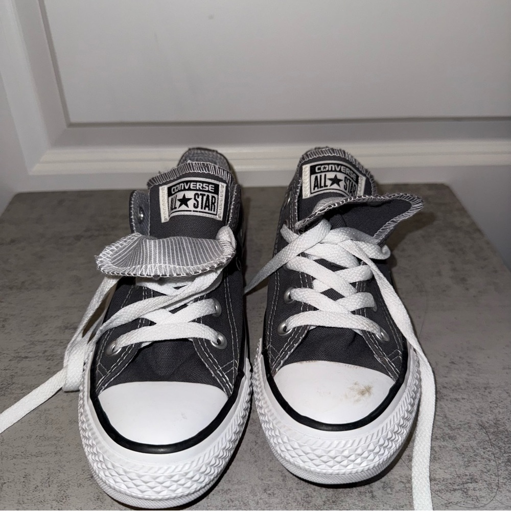 Converse women’s sneakers size 5 double tongue chuck Taylor low gray shoes - Picture 7 of 8